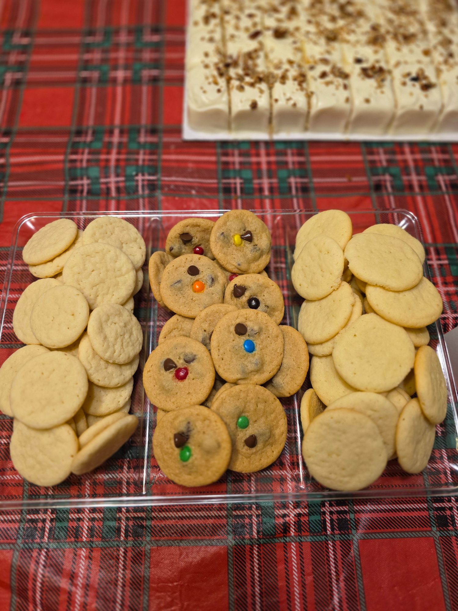 8in Round cakes, Amy Cakes And Treats LLC
