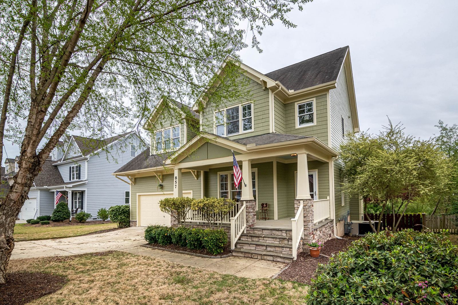 How to sell a house that needs major repairs