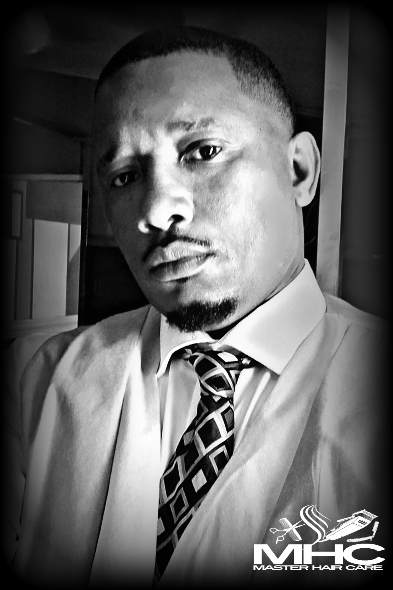 Swan The Barber, barber at Master Hair Care
Studio