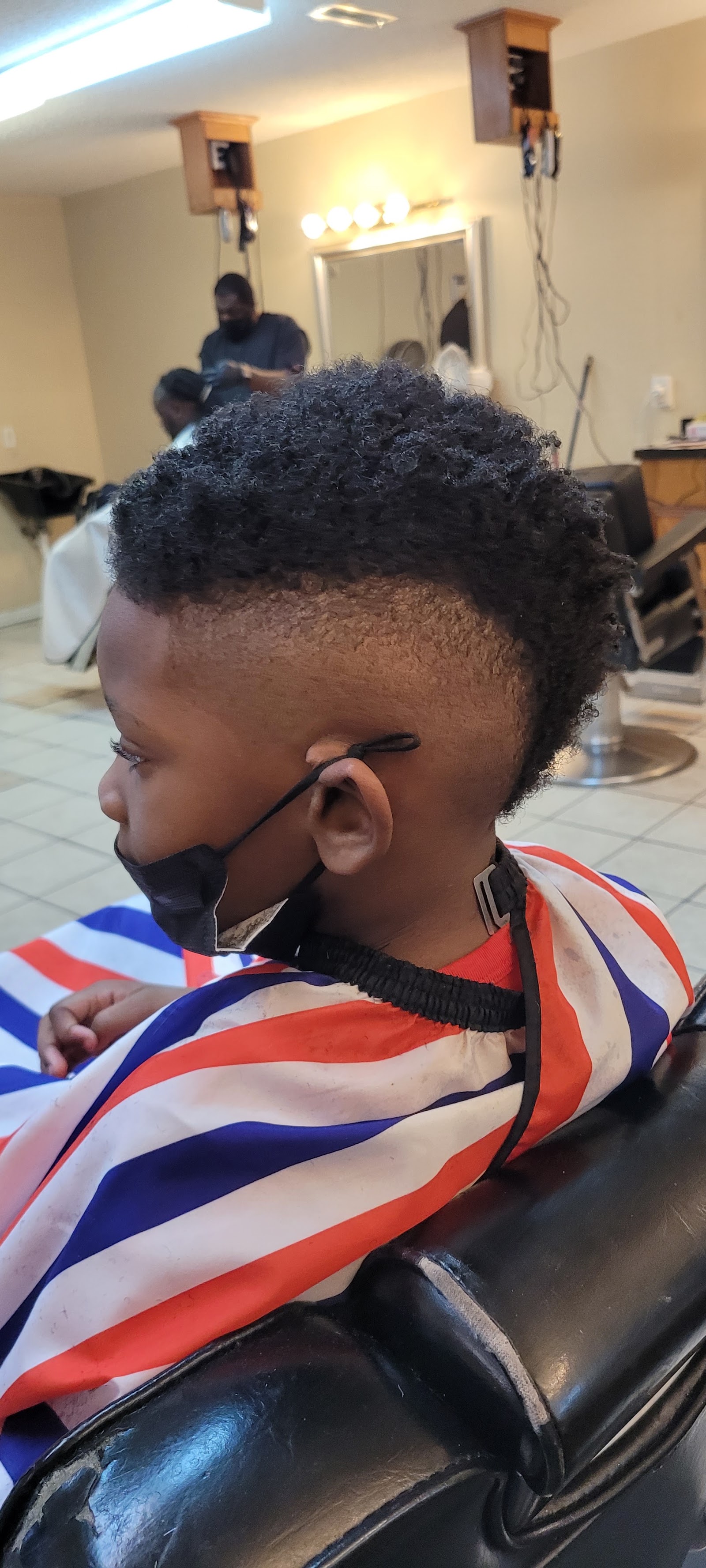 Master Hair Care
Studio