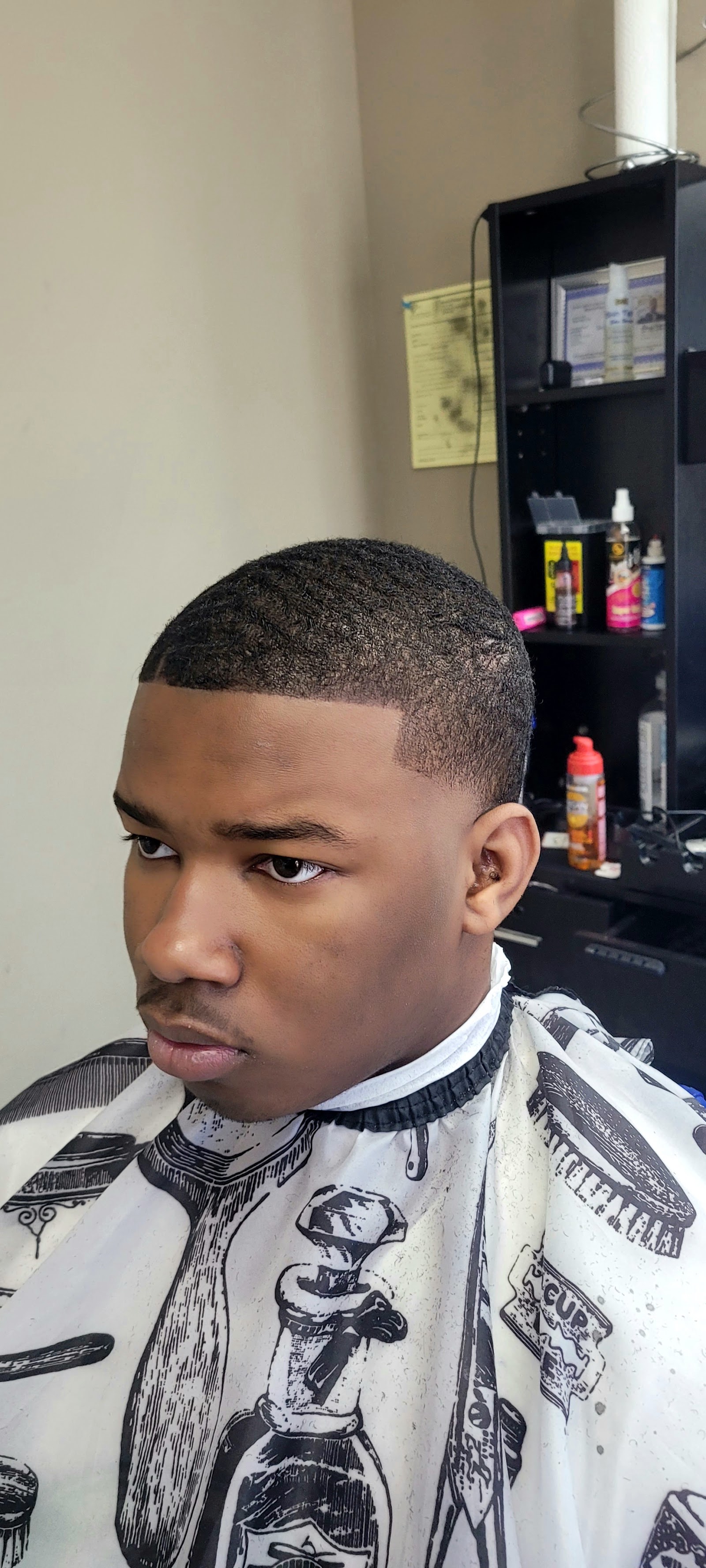 Master Hair Care
Studio