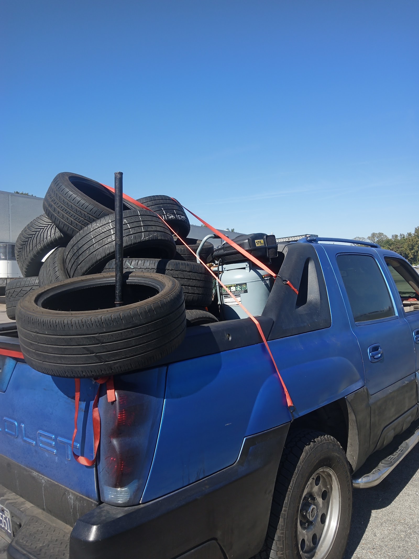 Mobile Tire & repair shop